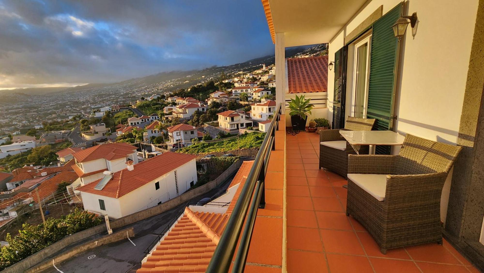 Murteiras Living Funchal  Exterior photo